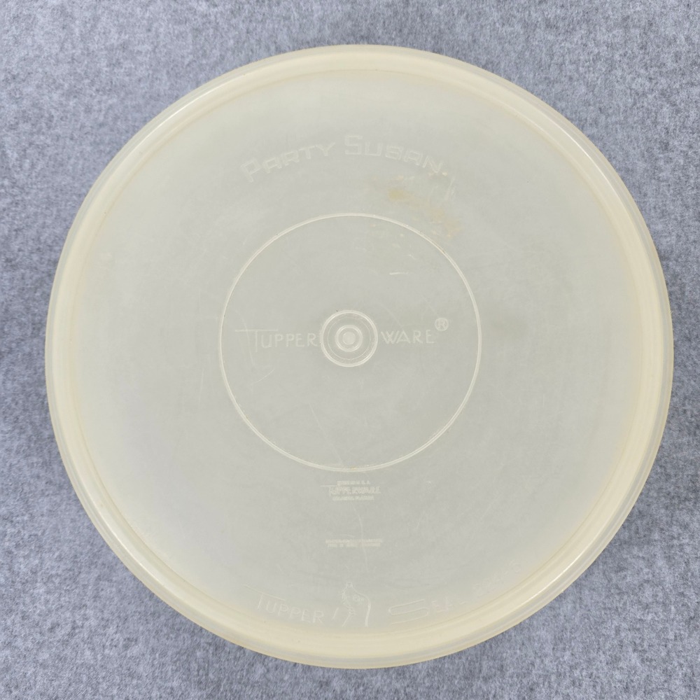 Vintage Tupperware Party Susan Sheer White Replacement Lid & Base 224-5 242-5